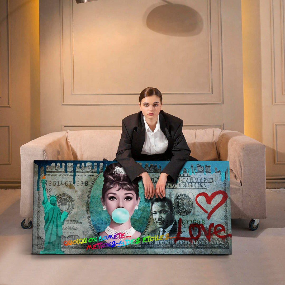 Audrey Hepburn Love Doller